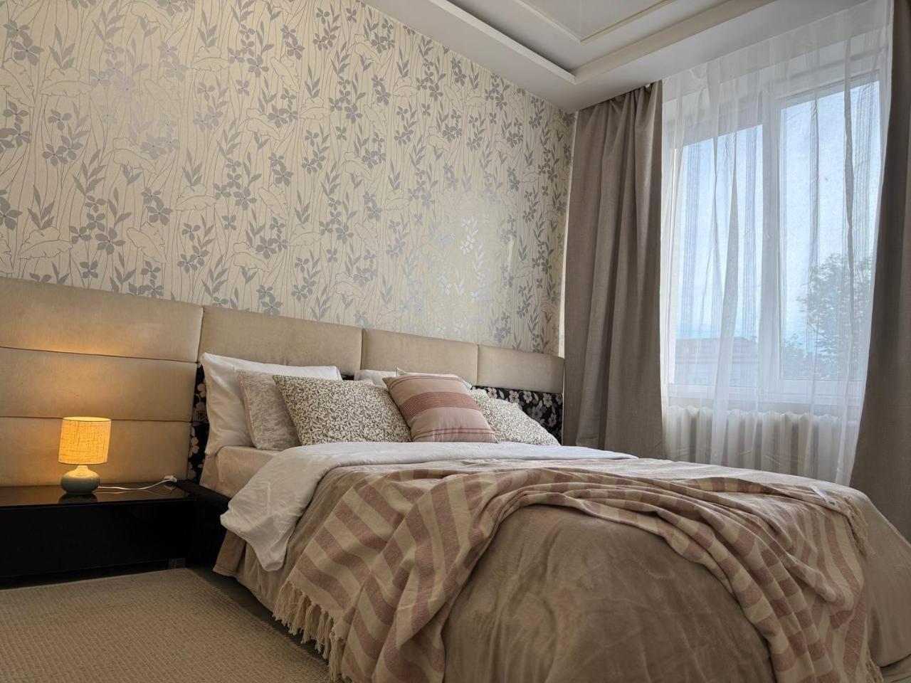 1-bedroom Flat With Balcony On Stefan The Great St